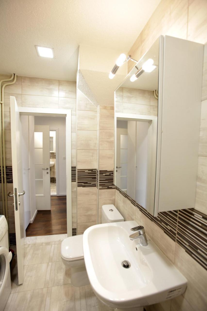 Brick Apartment On Macedonia Pedestrian Street 스코페 외부 사진